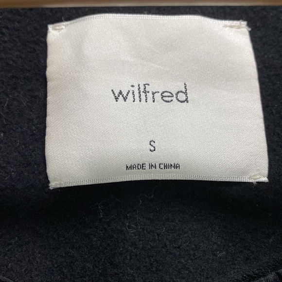 Aritzia Wilfred cocoon wool jacket. Size small, black. - Picture 2 of 4